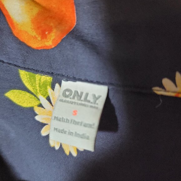 Old Navy Only Cotton Blue Orange Fruit Button Down Long Sleeve PJ Shirt S OFMD - Picture 4 of 7